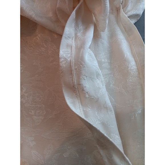 Vintage Damask Shower Curtain Coastal Seashells Cream Texture Fabric 90s Neutral - Picture 9 of 9